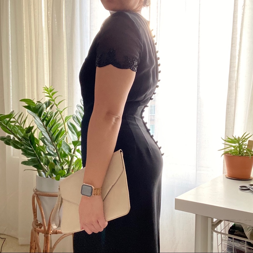 Vintage LBD beauty 😍